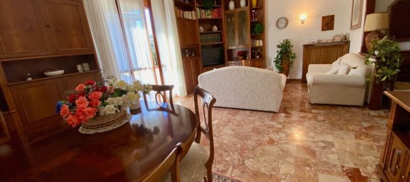 4 rooms Apartment in Florence, Italy No. 205135 11