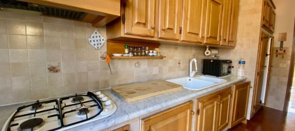 4 rooms Apartment in Florence, Italy No. 205135 16