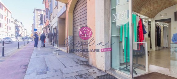 عقار تجاري في Piacenza, Italy 93متر مربع رقم 312450 2