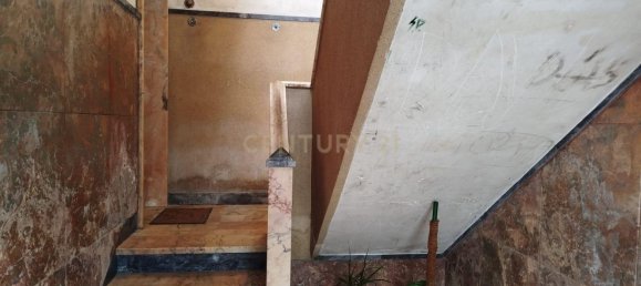 288m² Building in Loures, Portugal No. 137955 16