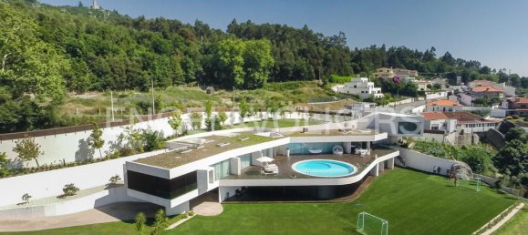 5 chambres Villa à Guimaraes, Portugal No. 184605 2