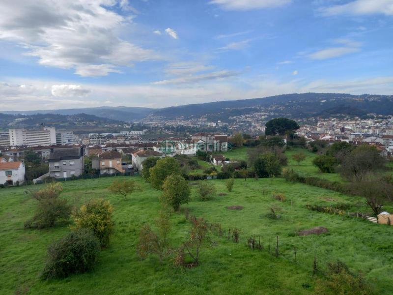 4 bedrooms Apartment in Ourense, Spain No. 193756