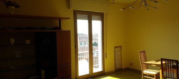 3 bedrooms Apartment in Viareggio, Italy No. 42910 3