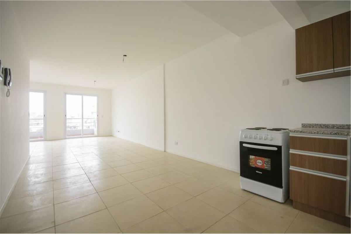 Studio in Buenos Aires, Argentina No. 81021