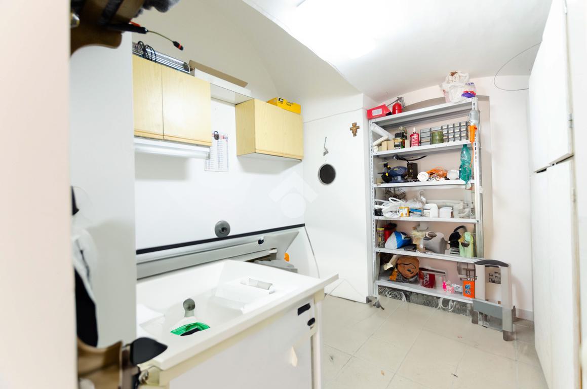 Гараж с 1 комнатой в Джоя дель Колле, Италия № 167839