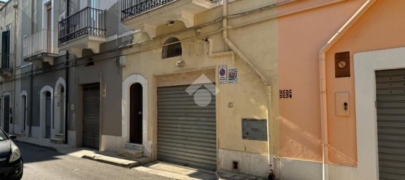 Гараж с 1 комнатой в Джоя дель Колле, Италия № 167839 2