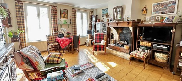 4 bedrooms House in Centre-Val de Loire, France No. 60753 2