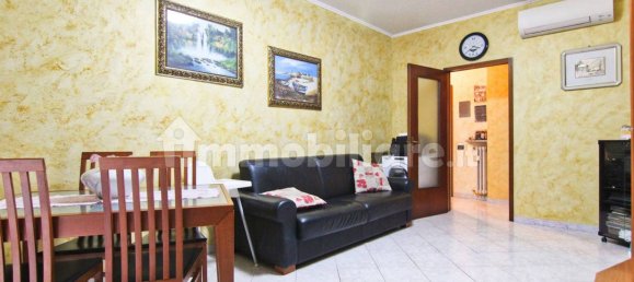 2 bedrooms Apartment in Novate Milanese, Italy No. 286831 4