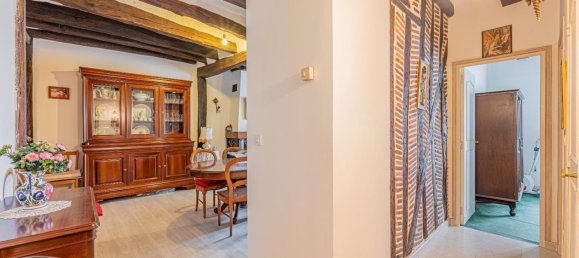 2 bedrooms Apartment in Tours, France No. 64196 4