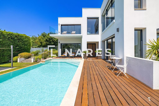 3 غرف نوم فيلا في Marseille, France رقم 326222