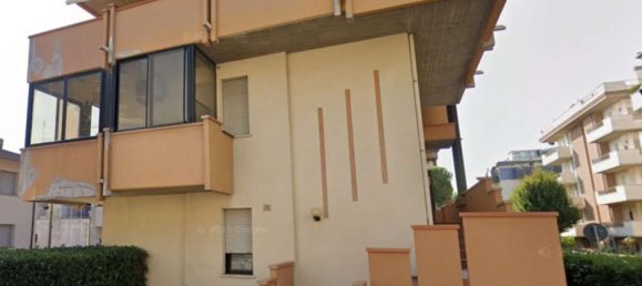 3 rooms Apartment in Rimini, Italy No. 11502 38