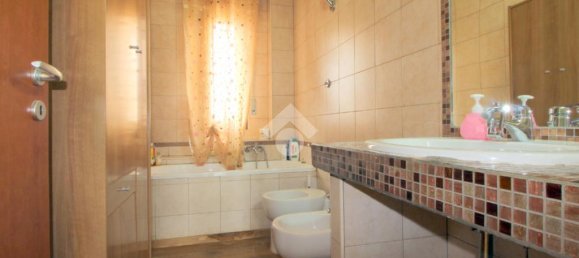 3 Schlafzimmer Wohnung in Lucera, Italy, Nr. 126505 21