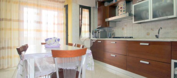 3 Schlafzimmer Wohnung in Lucera, Italy, Nr. 126505 10
