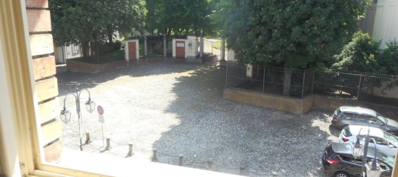 7-salle Appartement à Santena, Italy No. 25821 3