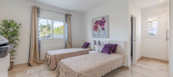 5 غرف نوم منزل في Marbella, Spain رقم 41099 41