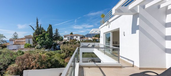 5 غرف نوم منزل في Marbella, Spain رقم 41099 37