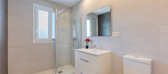 5 غرف نوم منزل في Marbella, Spain رقم 41099 46