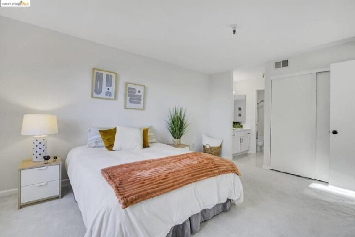 Дом с 2 спальнями в Олбани, США № 403391