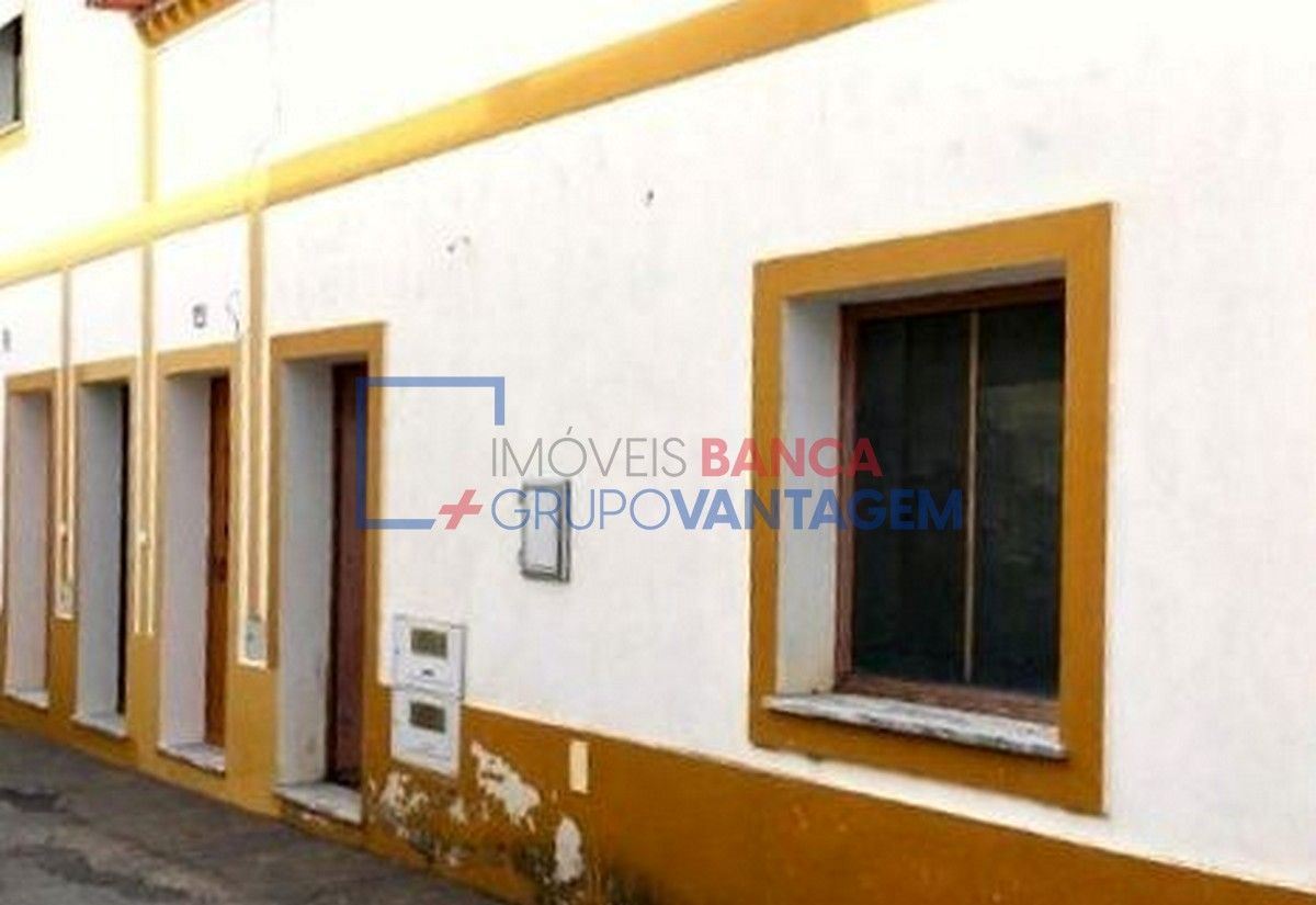 79m² Commercial property in Moura, Portugal No. 36838