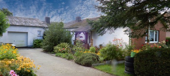 Дом с 3 комнатами в Штаде, Германия № 180462 4