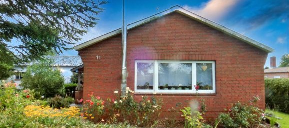 Дом с 3 комнатами в Штаде, Германия № 180462 3