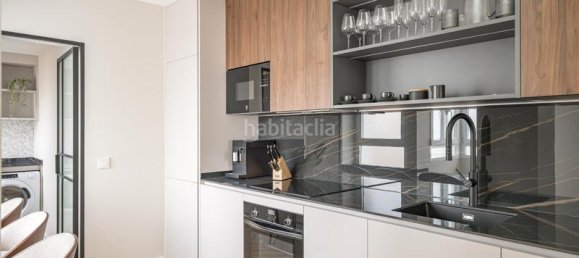 2 bedrooms Apartment in Madrid, Spain No. 125662 6