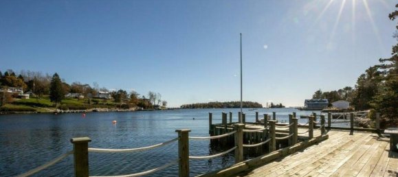 3 bedrooms House in Chester, Canada No. 628 6