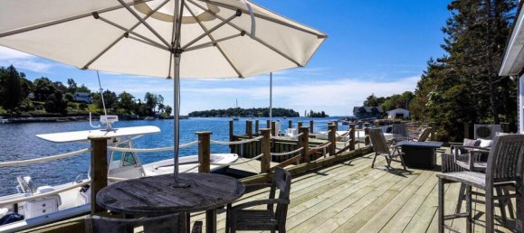 3 bedrooms House in Chester, Canada No. 628 11