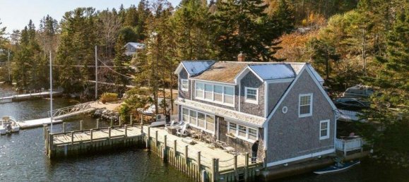 3 bedrooms House in Chester, Canada No. 628 3