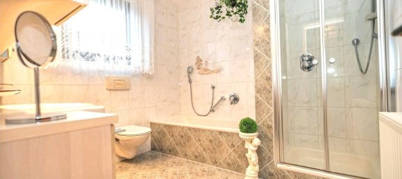 8 rooms House in Wilhelmshaven, Germany No. 14056 5