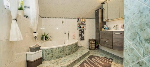 8 rooms House in Wilhelmshaven, Germany No. 14056 13