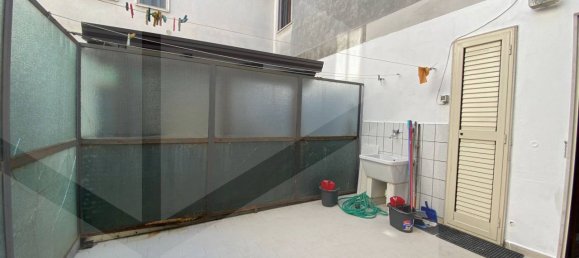 3-salle Appartement à San Severo, Italy No. 20062 11