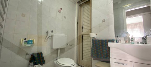 3-salle Appartement à San Severo, Italy No. 20062 9