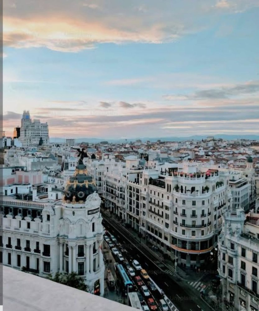 10000m² Building in Madrid, Spain No. 281249