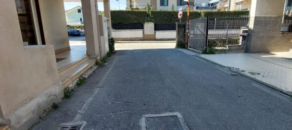  مرآب في Mugnano di Napoli, Italy 15متر مربع رقم 108591 12