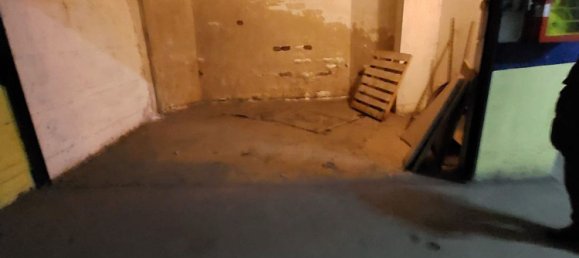  مرآب في Mugnano di Napoli, Italy 15متر مربع رقم 108591 7