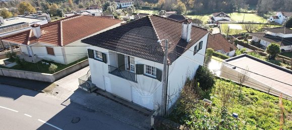 3 bedrooms House in Cabeceiras de Basto, Portugal No. 40159 2