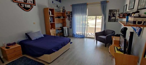 4 bedrooms Villa in Limassol, Cyprus No. 13744 6