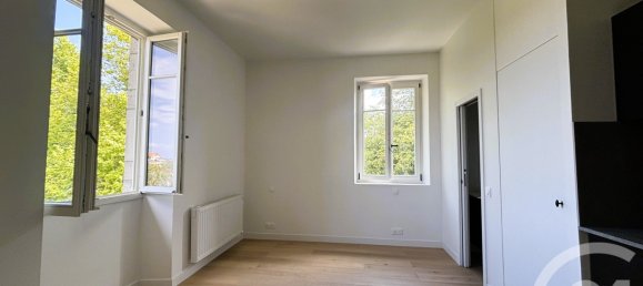 Studio in Biarritz, France No. 279756 4