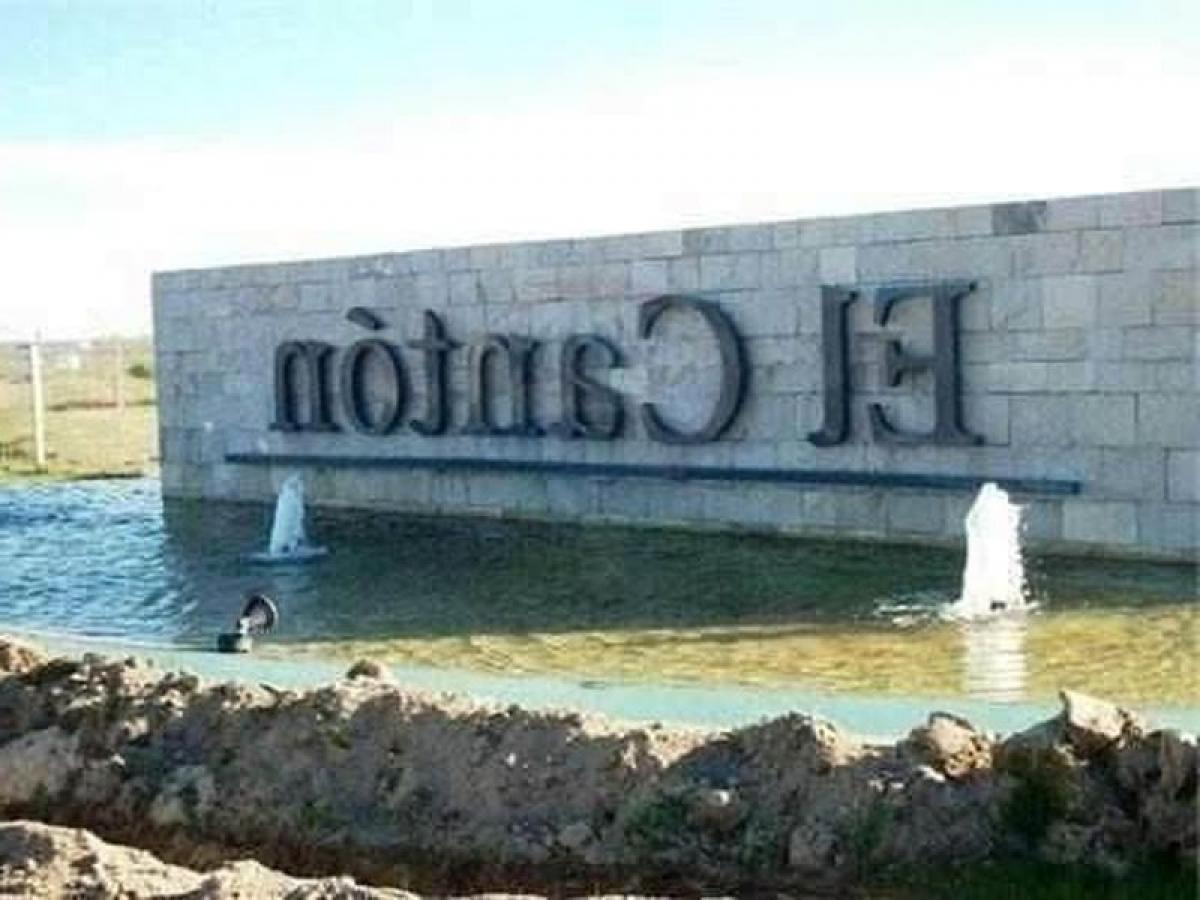  قطعة أرض في Escobar, Argentina رقم 115098