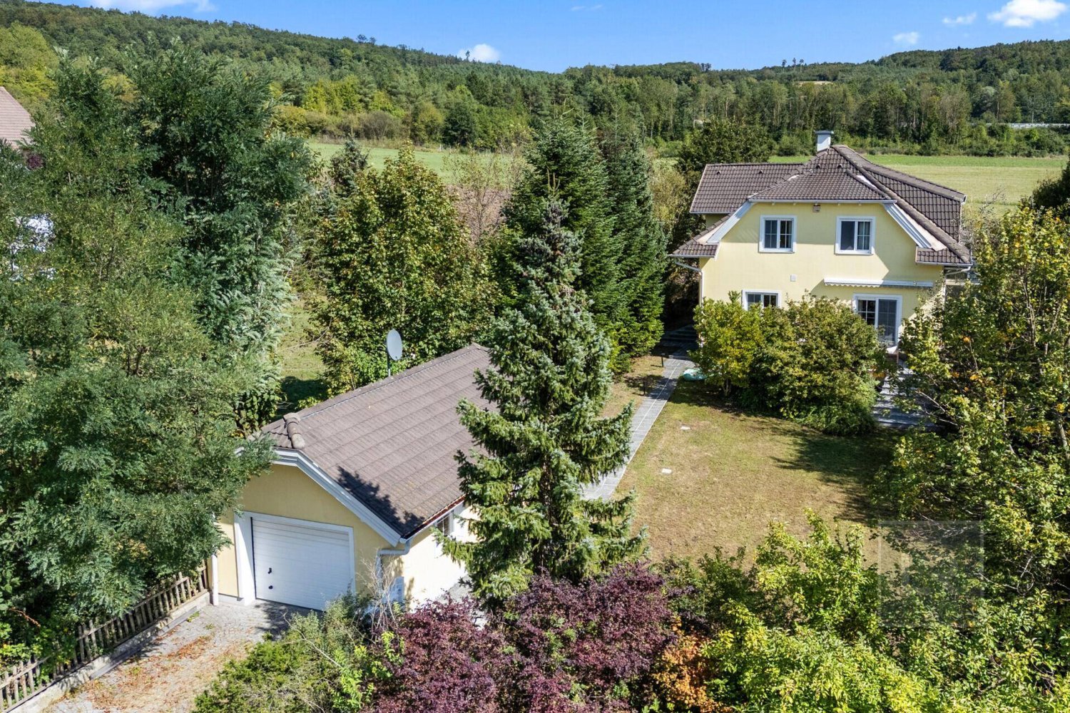 Casa de 4 dormitorios en Alland, Austria No. 248326