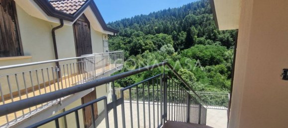 Квартира с 3 комнатами в Альфедена, Италия № 23246 12