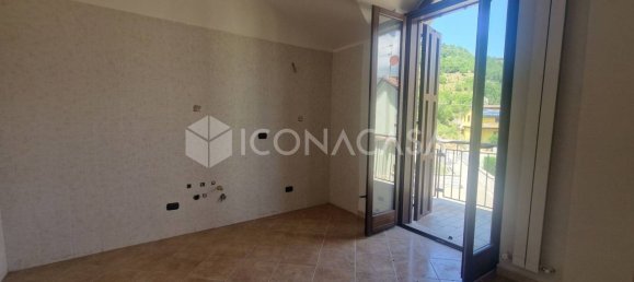 Квартира с 3 комнатами в Альфедена, Италия № 23246 7