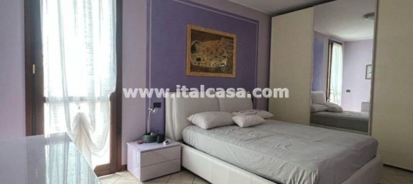 Apartamento de 3 divisões em Calvenzano, Italy N.º 8478 13