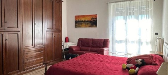 3 rooms Apartment in Orbassano, Italy No. 111617 5