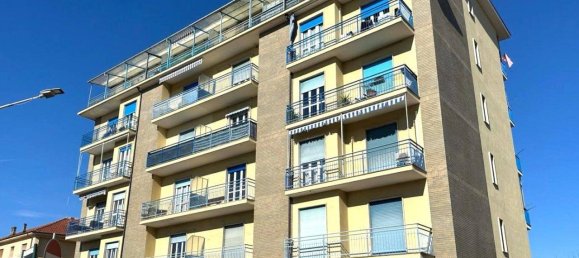 3 rooms Apartment in Orbassano, Italy No. 111617 15