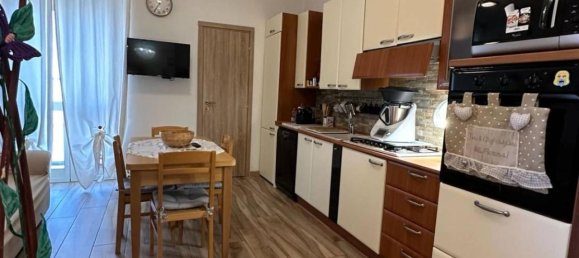 3 rooms Apartment in Orbassano, Italy No. 111617 12