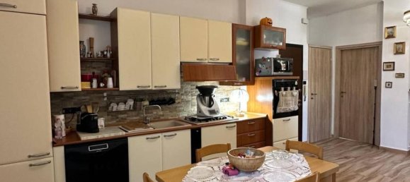 3 rooms Apartment in Orbassano, Italy No. 111617 2