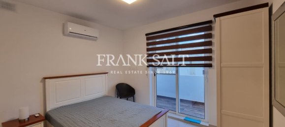 2 bedrooms Penthouse in Gzira, Malta No. 10934 4
