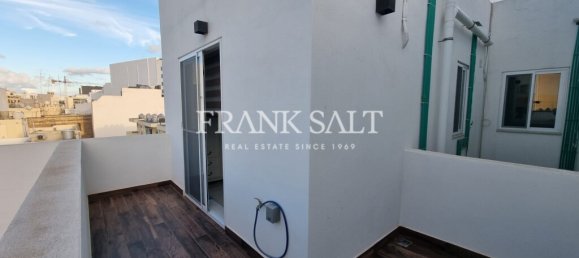 2 bedrooms Penthouse in Gzira, Malta No. 10934 15